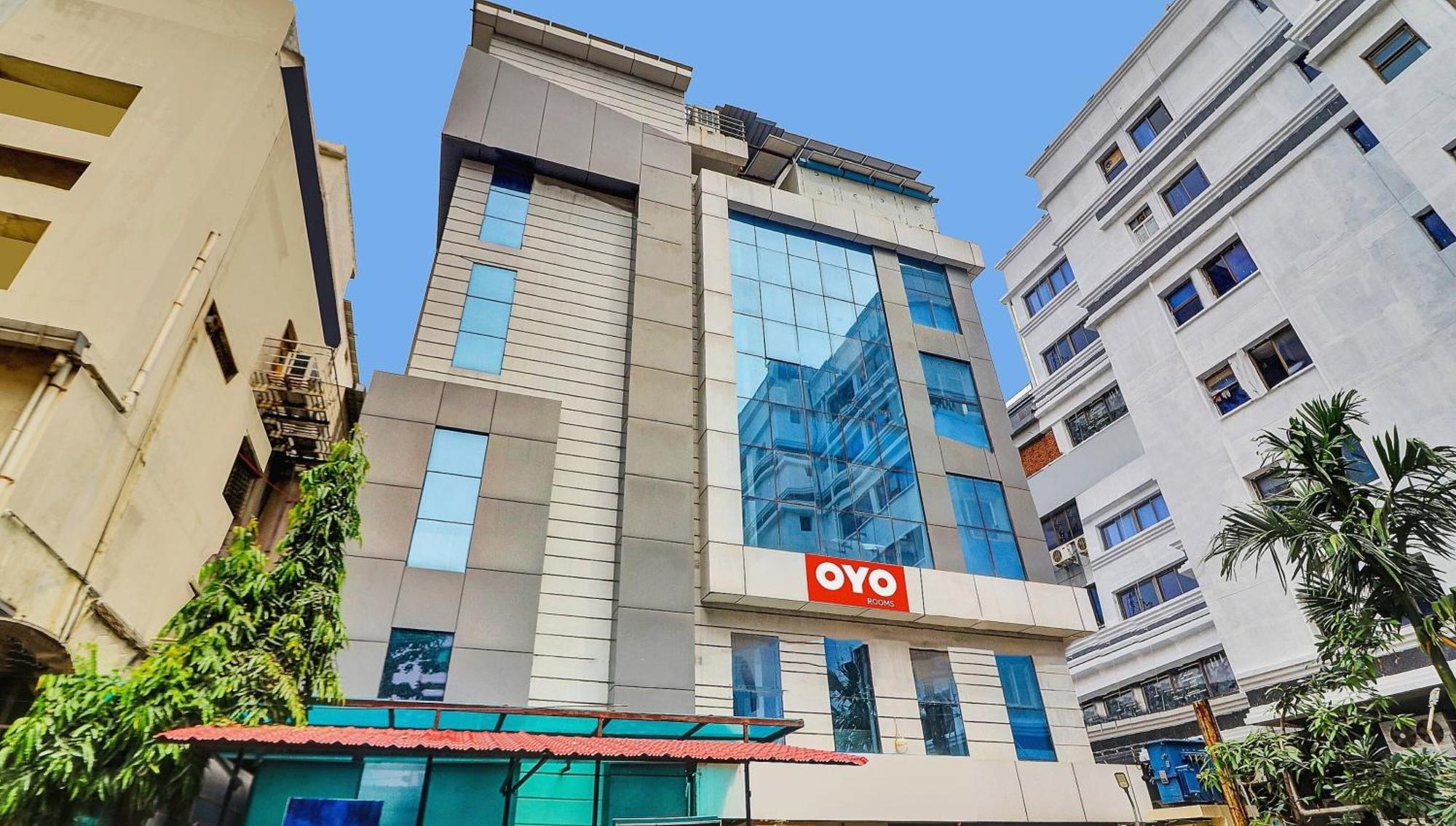 Heavens Inn Near Rasoolpura Metro Station Hyderabad Exterior photo